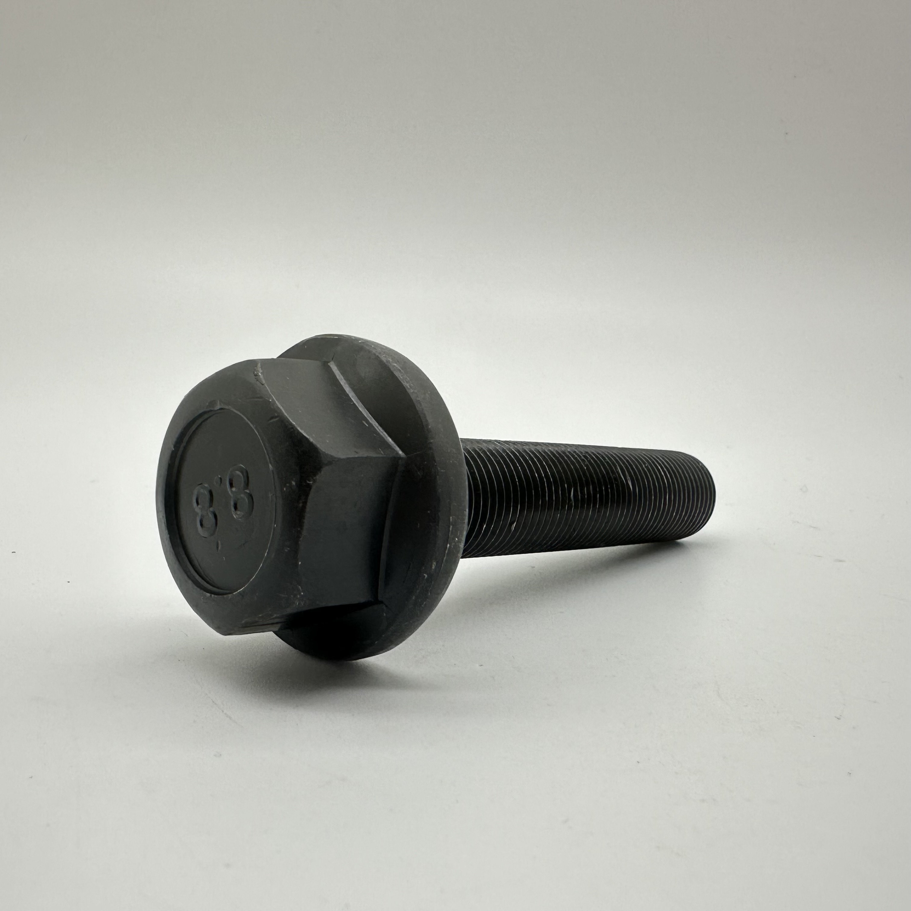 121280033 M16X1.5X77-74 (5) 121280033 M16X1.5X77-74 (5)