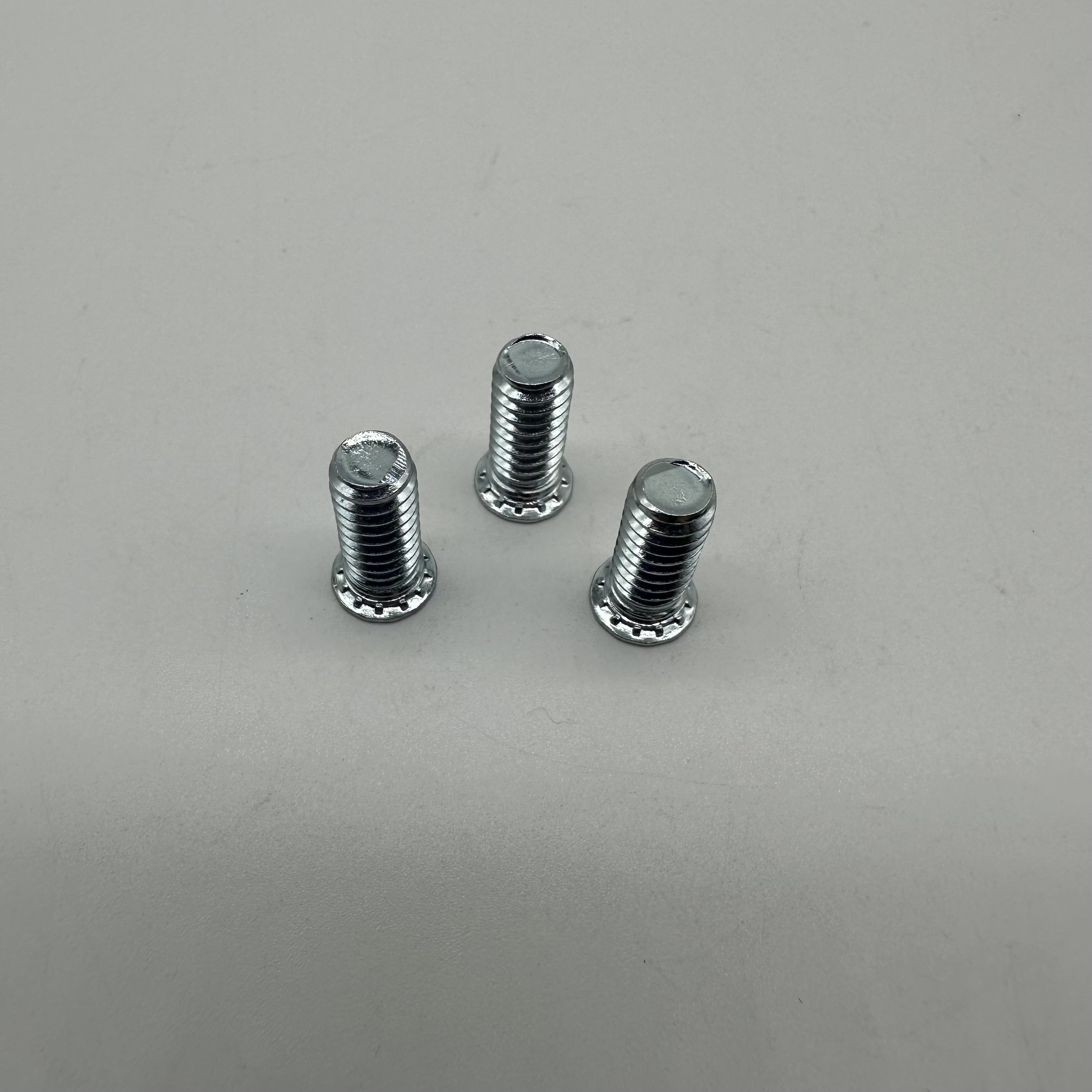PEM Self Clinching Stud Clinching Screw Sheet Metal M6x16
