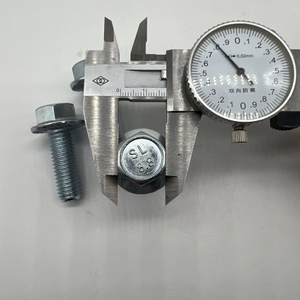 En1665 M12X25 Hex Flange Bolt Flange Screw Serration Cl8.8
