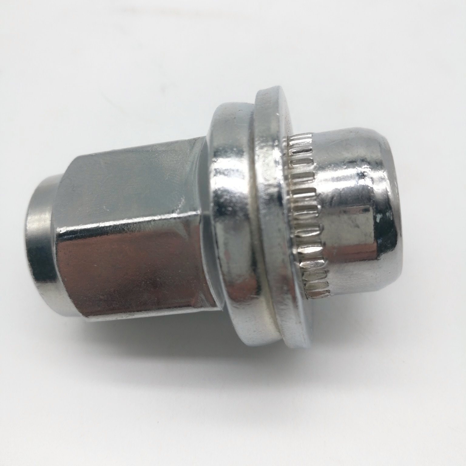 Chrome Wheel Hub Nut M12X15