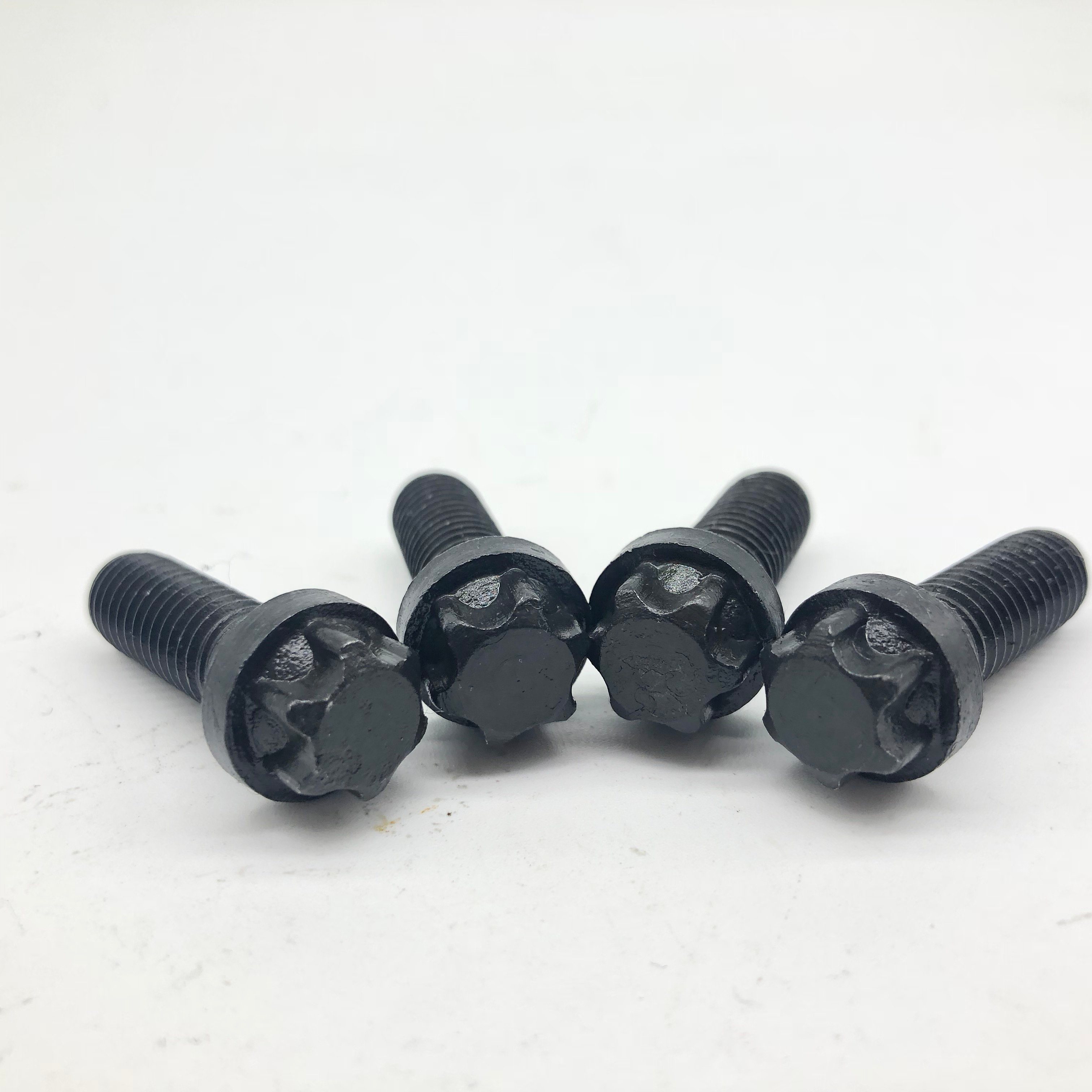 Cylinder Head Screw Class12.9 M8X22