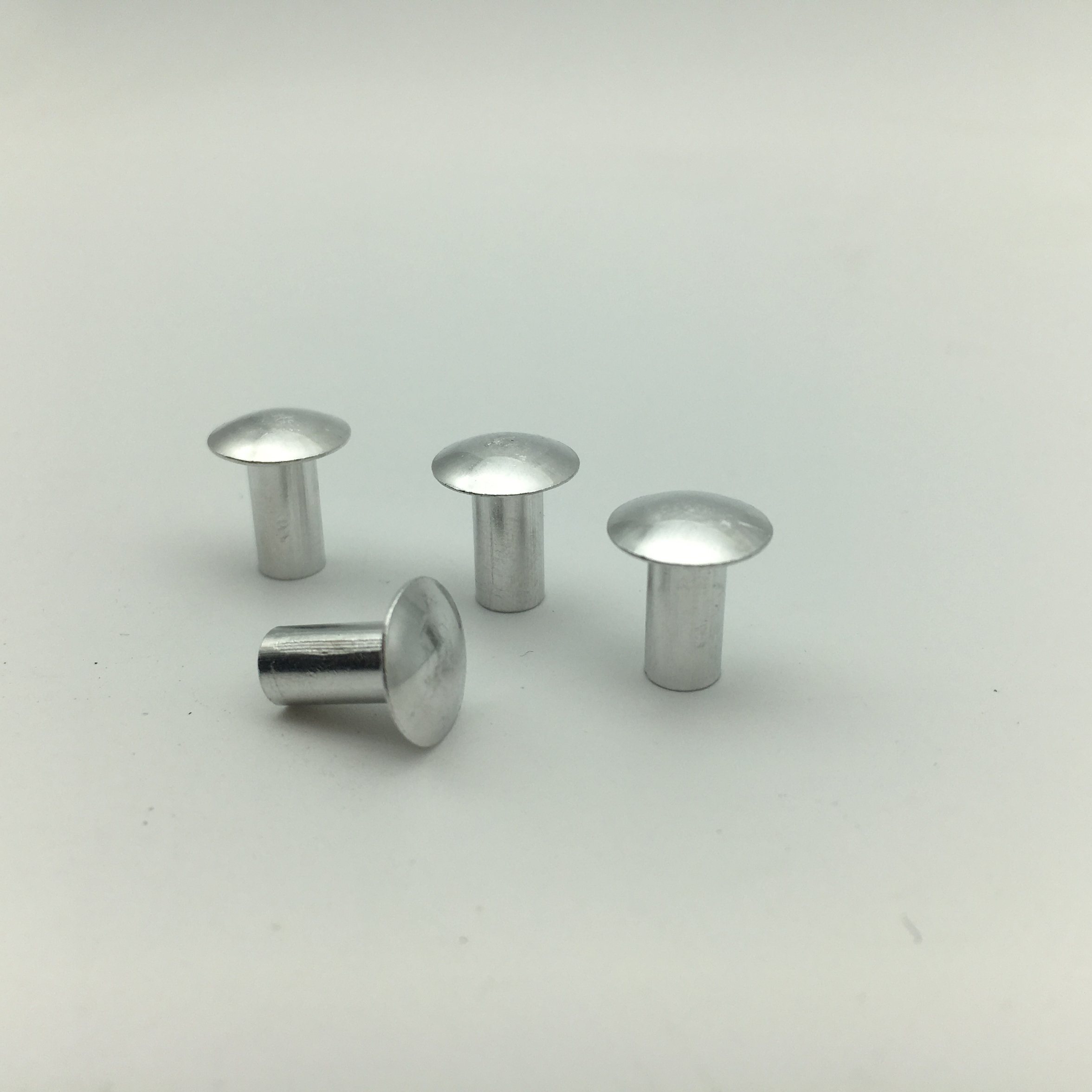 DIN674 Mushroom Head Solid Rivet Aluminium