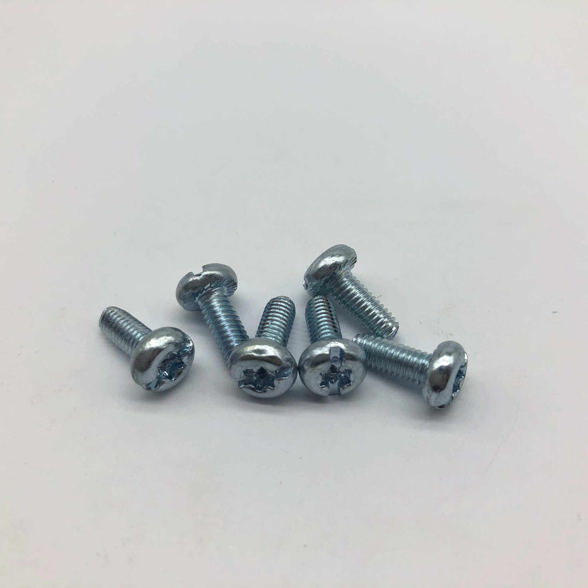 DIN7985 Slotted Phillip Head Machine Screw