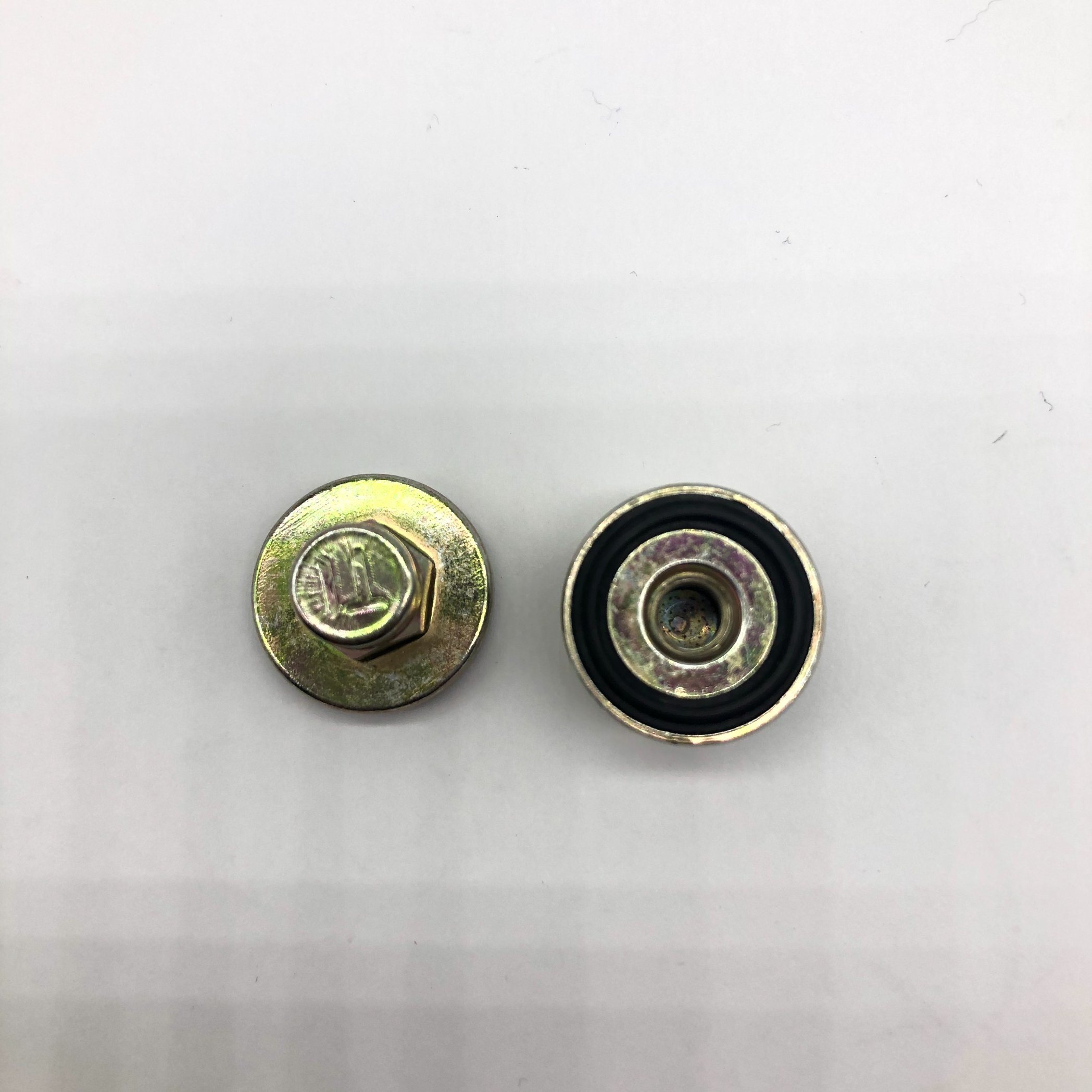 M6 Cylinder Head Nut Assemble Rubber Washer for Sealing Fuel