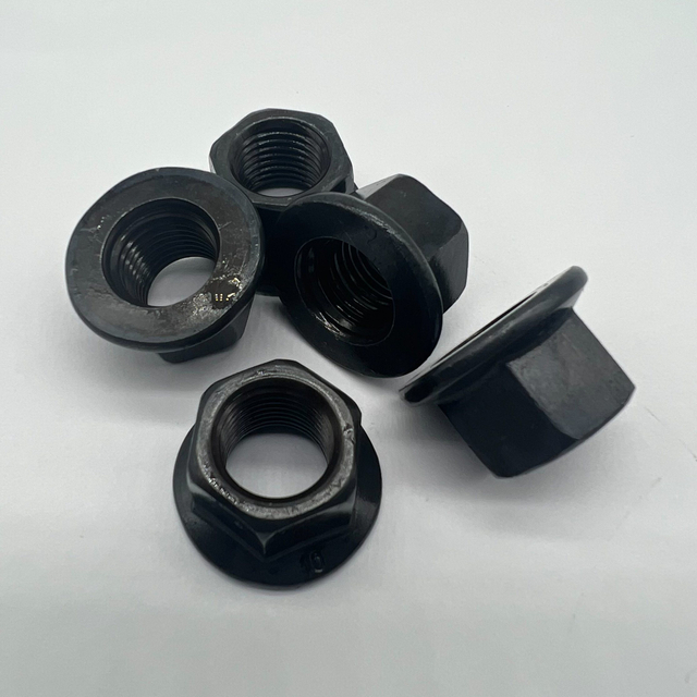 DIN74361 B M14X1.5 Flange Wheel Nut