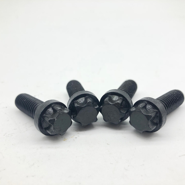 M8 Cylinder Head Screw Cylinder Head Bolt Class 12.9