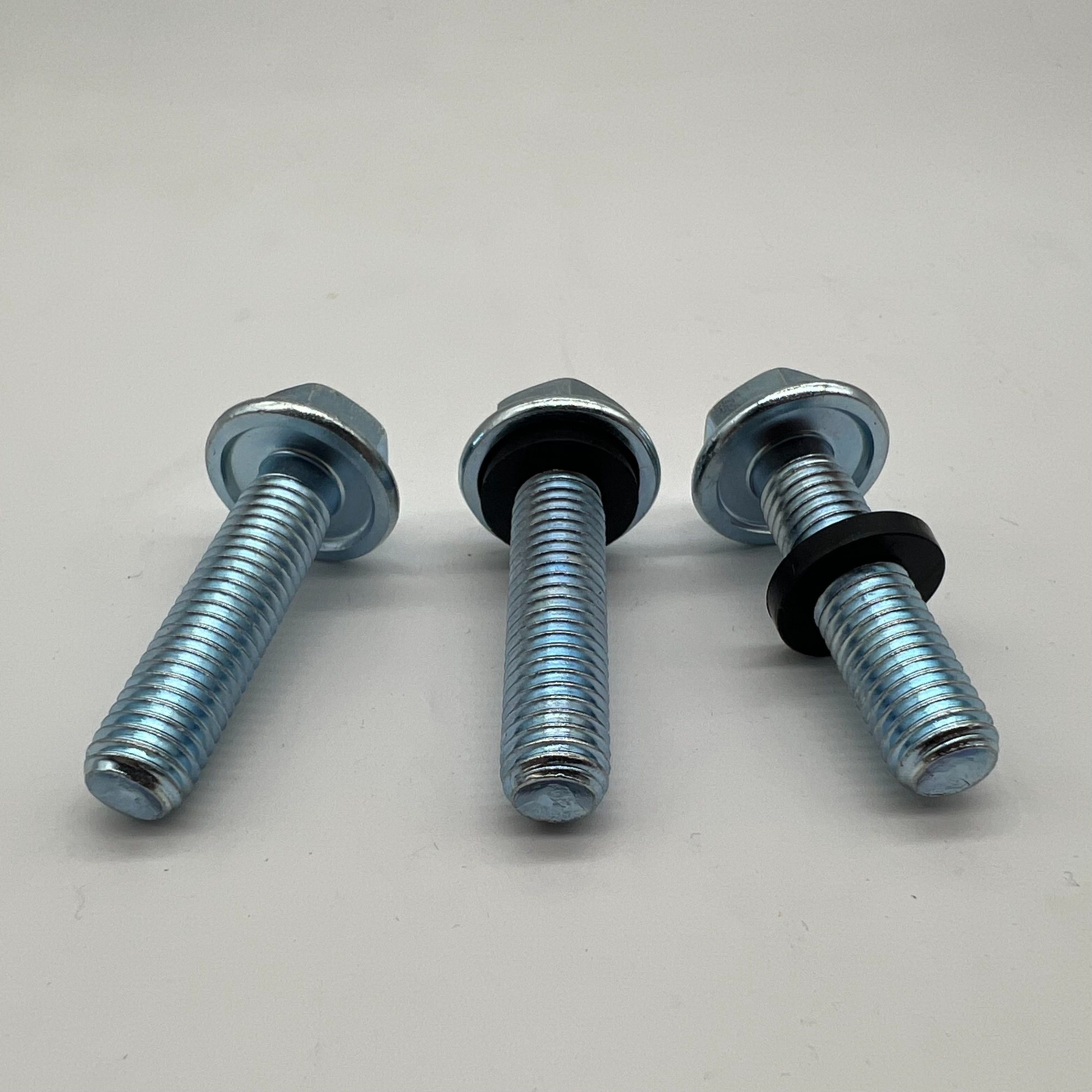 DIN6921 Flange Screw Flange Bolt M10X40 for Silo