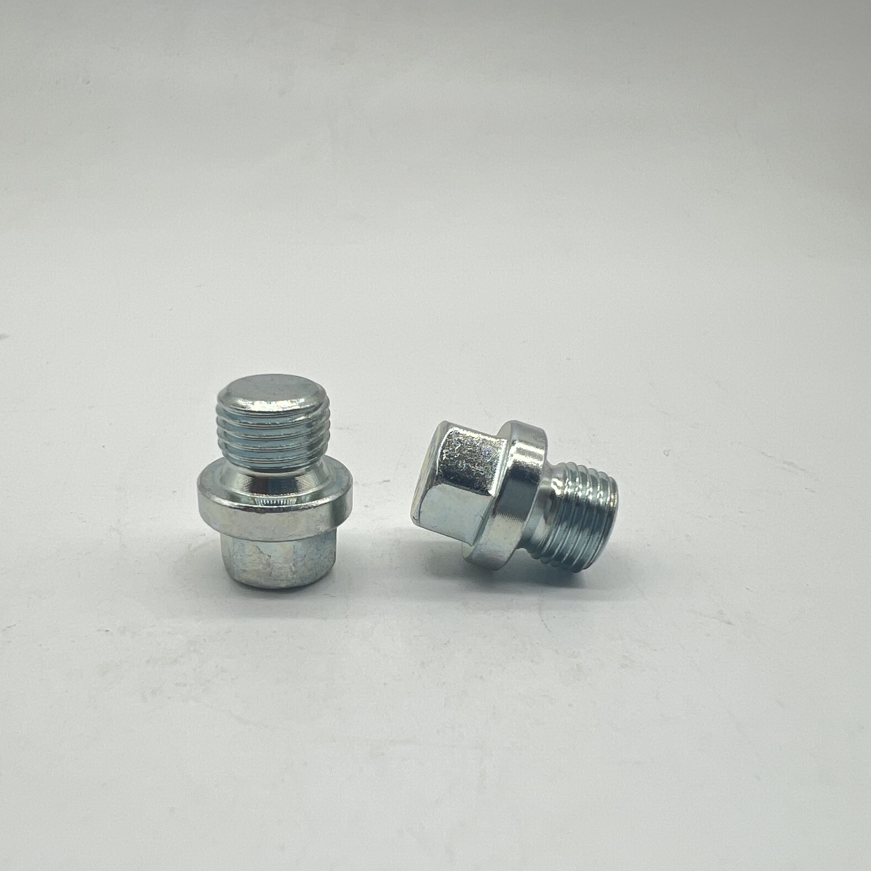 DIN910 Hex Head Screw Plug M10x1x8 CNC Part Or Cold Forging Part