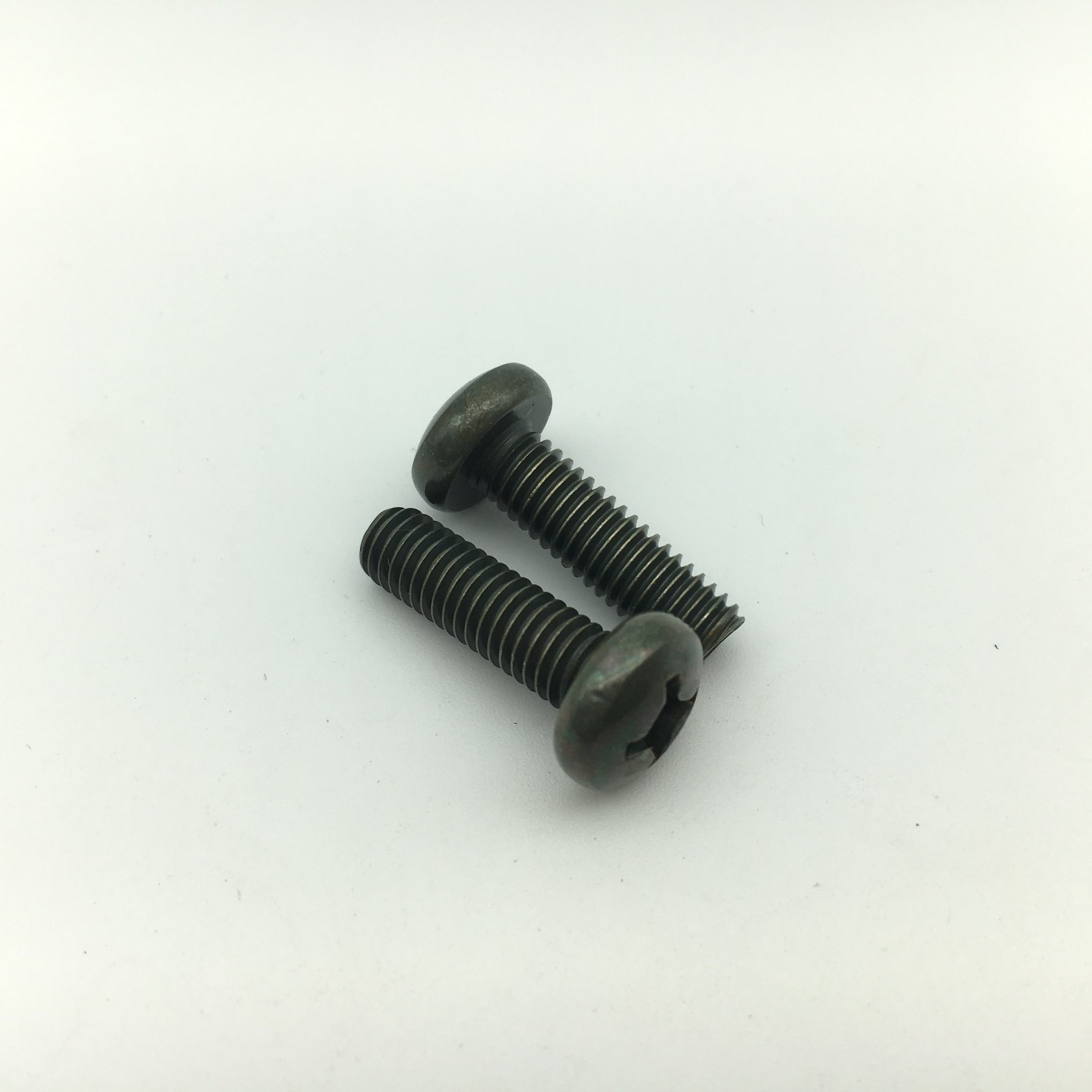 DIN7985 Pan Head Screw Machine Screw Green Zinc