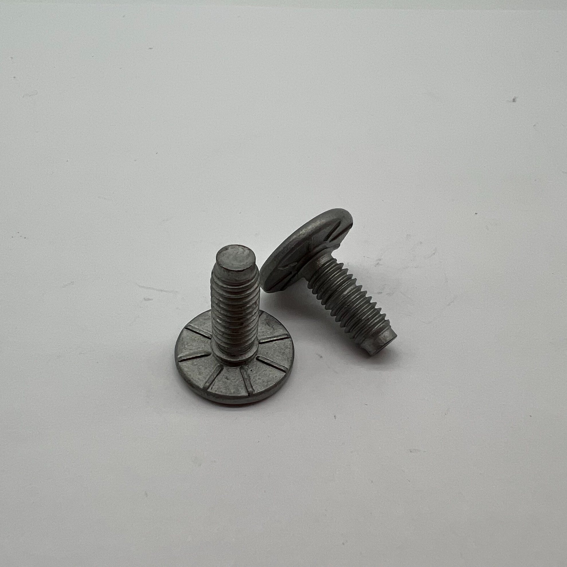 M6X16 Clinch Stud Lock Thread VW
