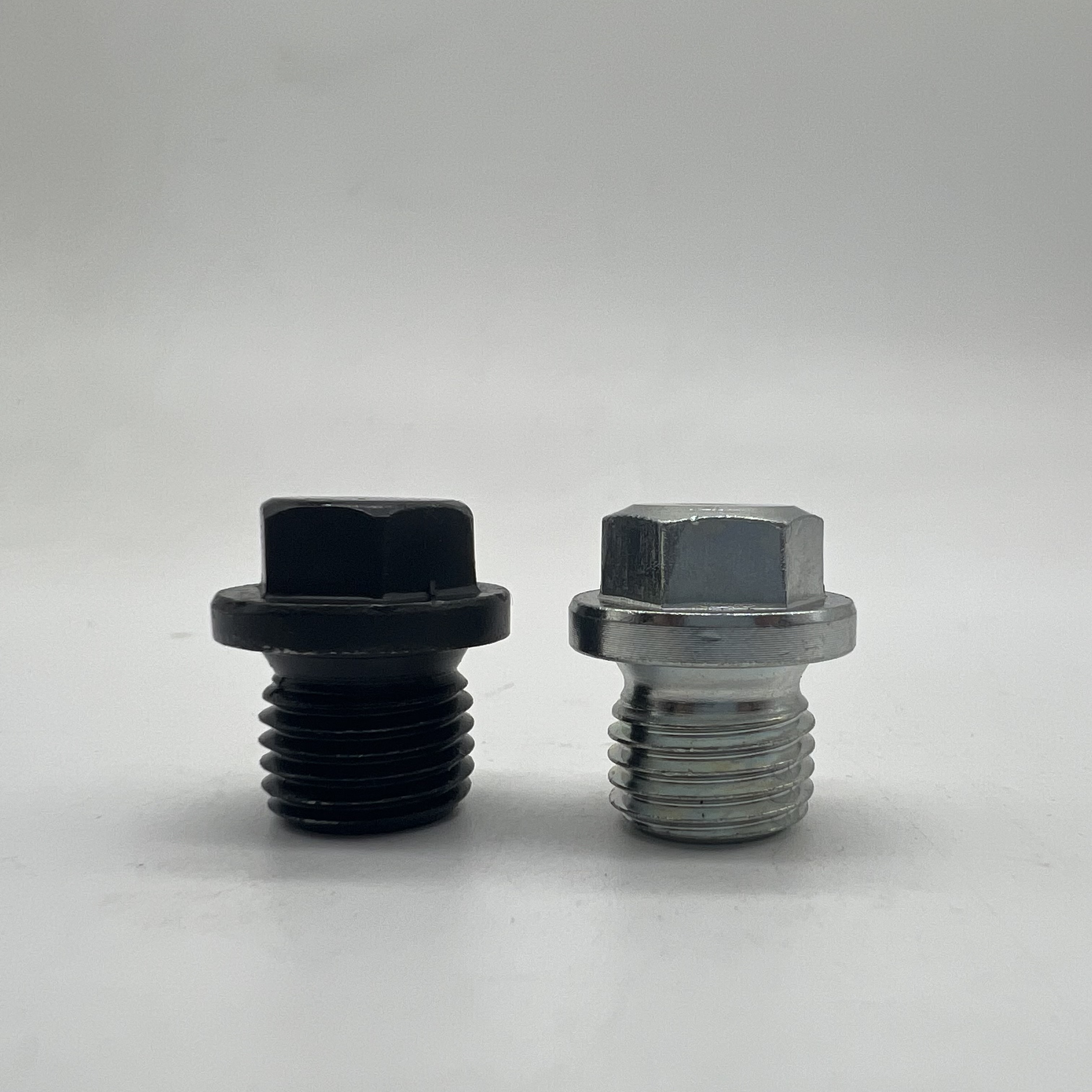 DIN910 Hex Flange Screw Plug M14x1.5x12 CNC Part Or Cold Forging Part