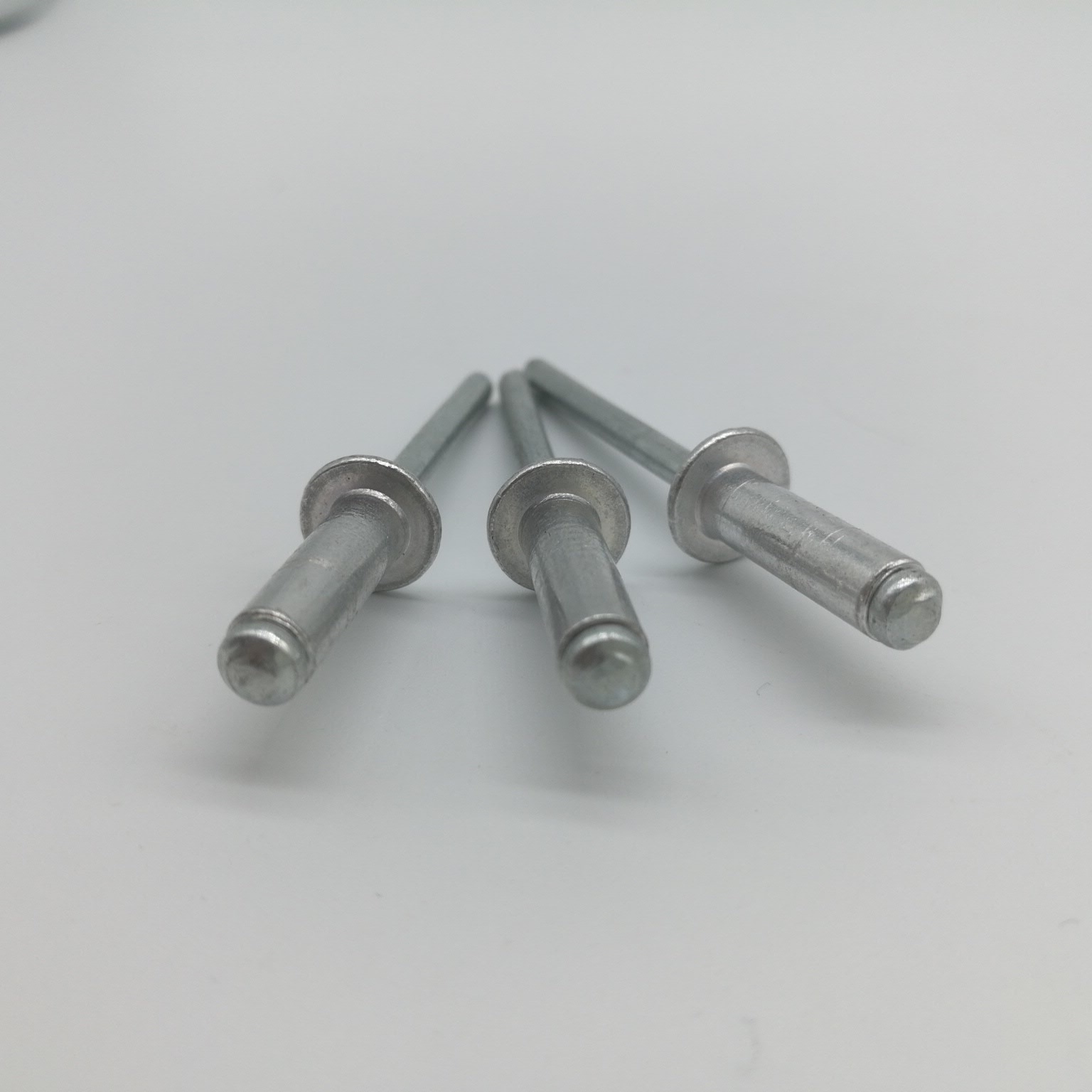 Steel Zinc Pop Rivet Blind Rivet Knurling