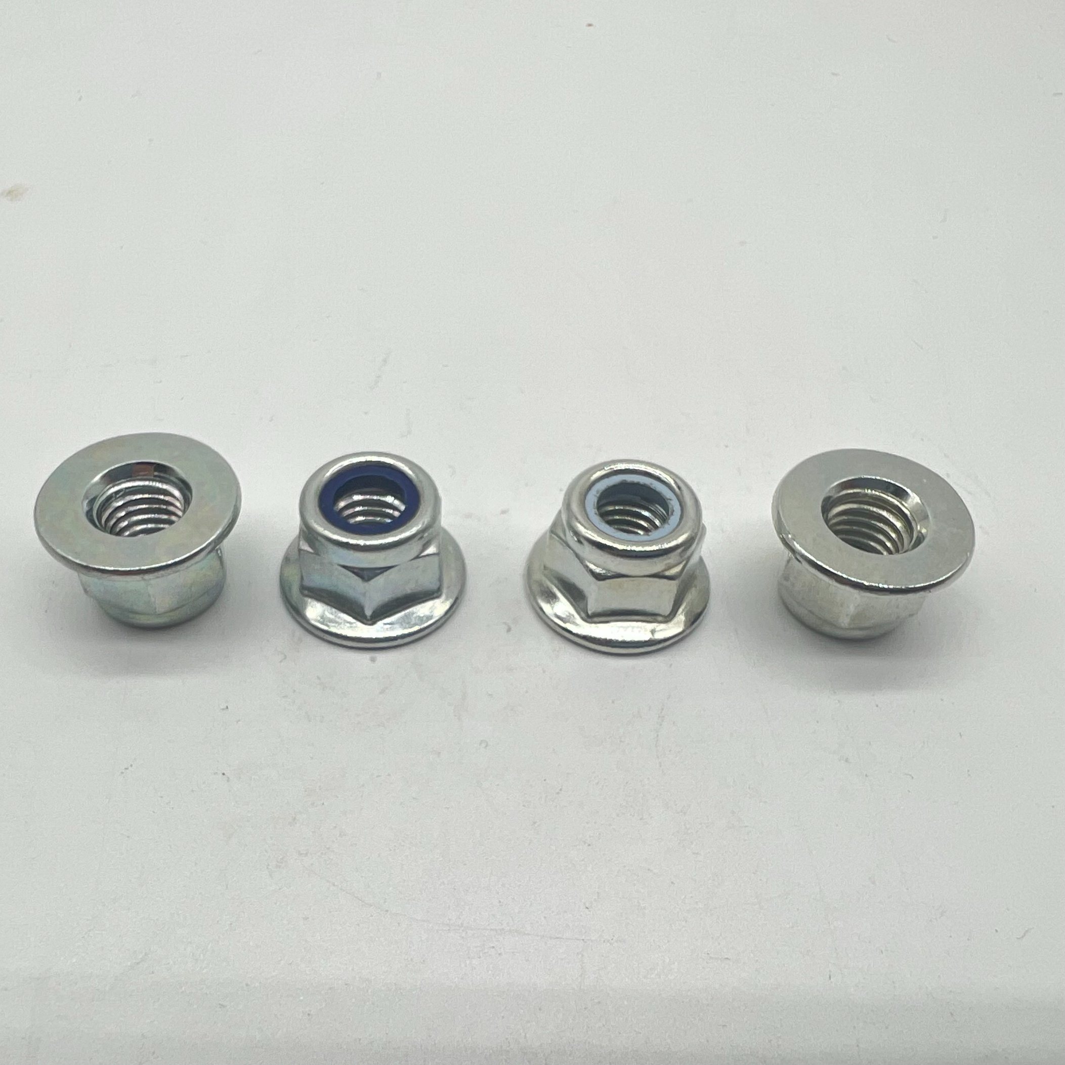 En 1663 Flange Lock Nut Prevaling Torque Nut M8