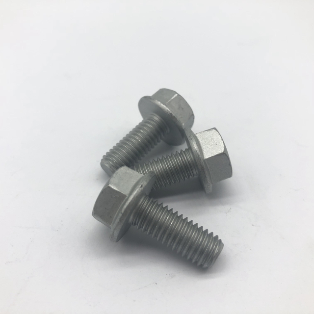 ISO15072 Flange Bolt Flange Screw Magni Geomet