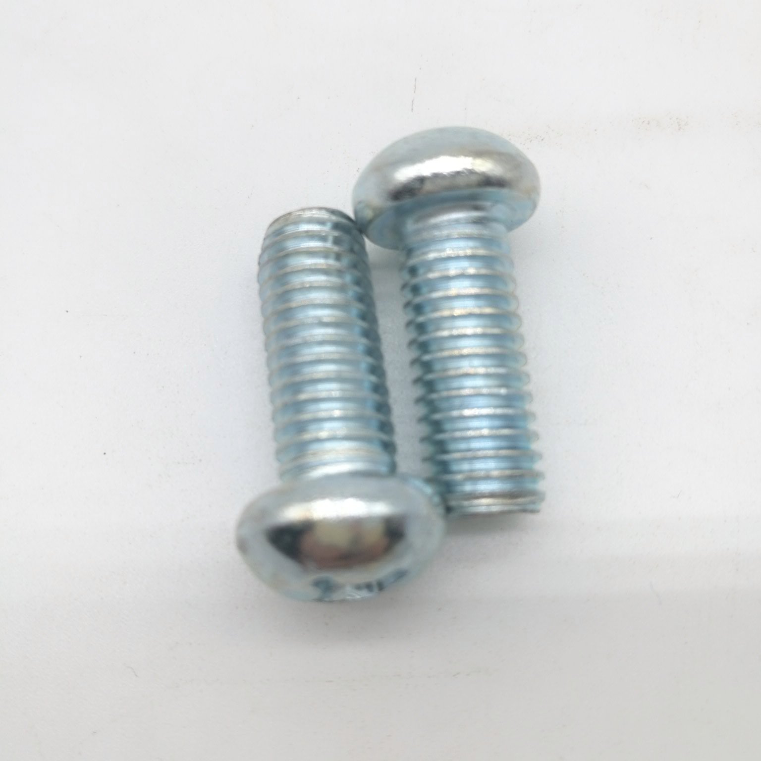 DIN7985 Cross Recessed Mushroom Head Machine Screw