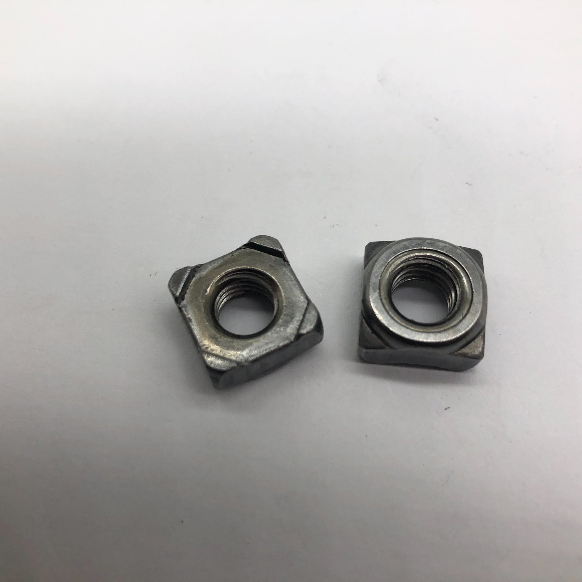 DIN928 Square Weld Nut Carbon Steel Cl8 Welding