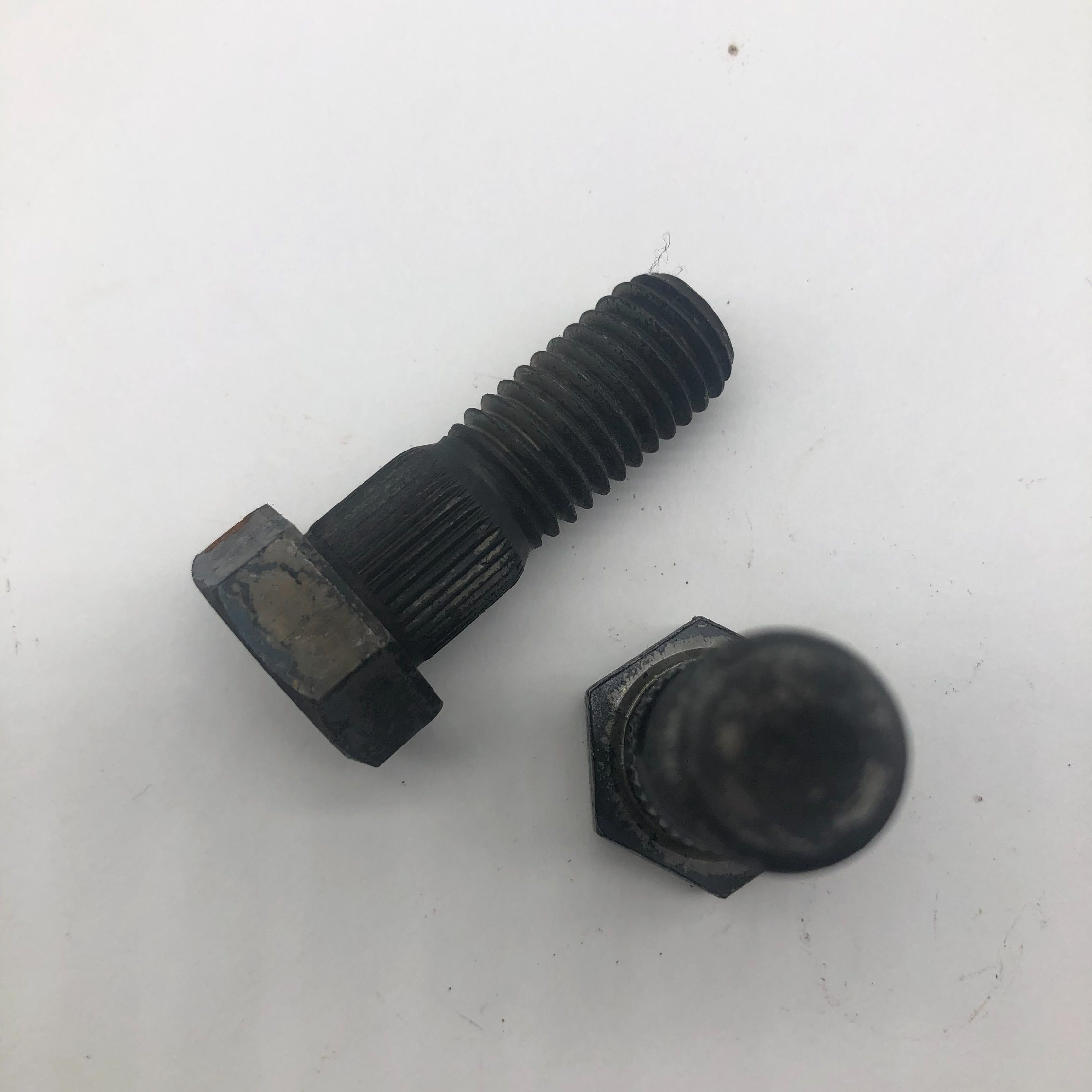 Std3870 Hexagon Head Press Screw M14X40