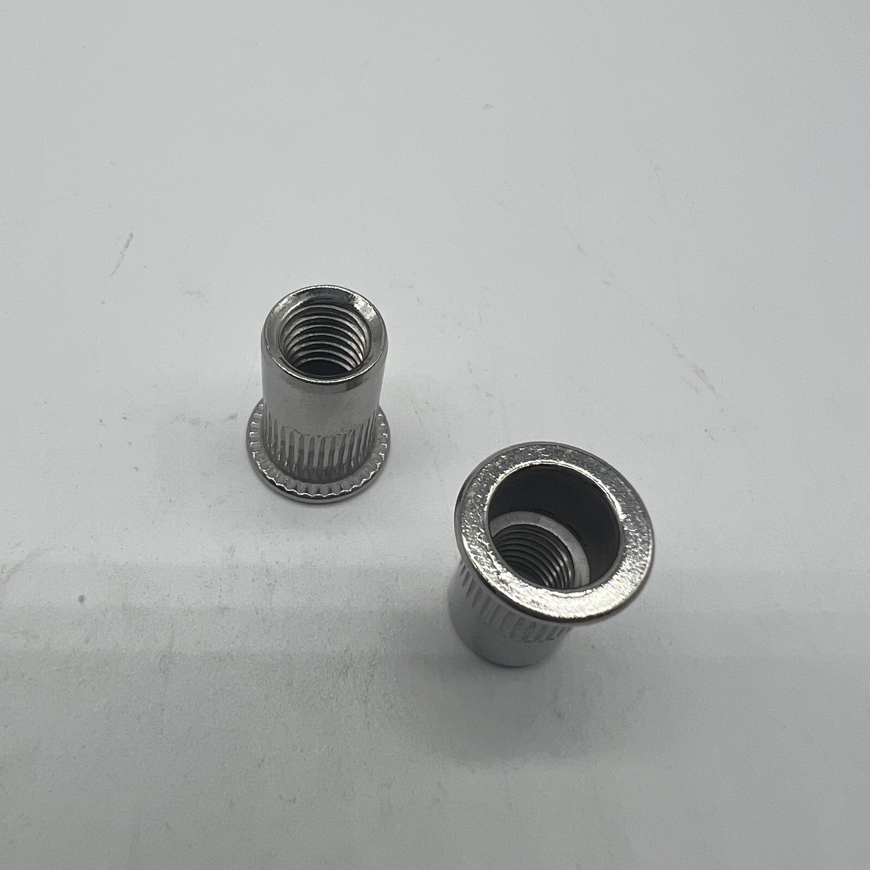 SS304 Rivet Nut M8 Stainless Steel Reduce Head Kunrled Body