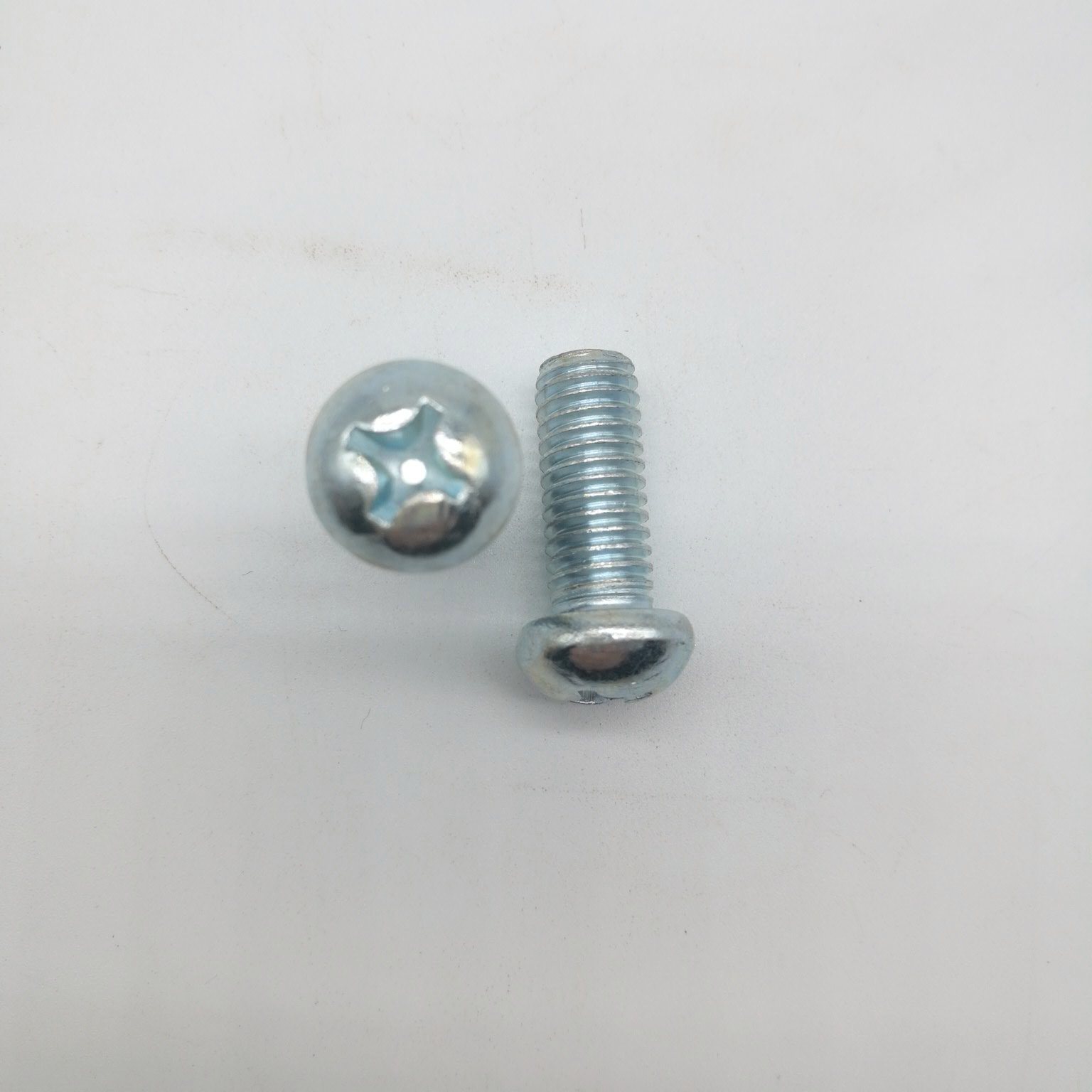 DIN7985 Cross Recessed Mushroom Head Machine Screw