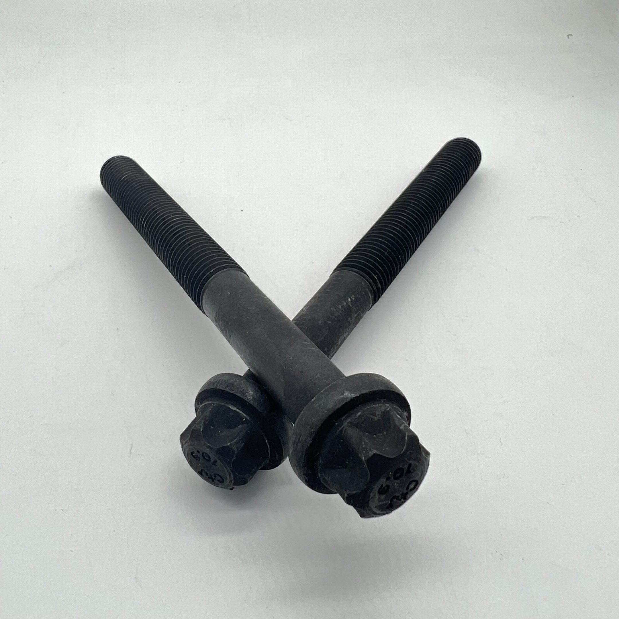 Cylinder Head Bolt M15X2X144 Torx Head Screw