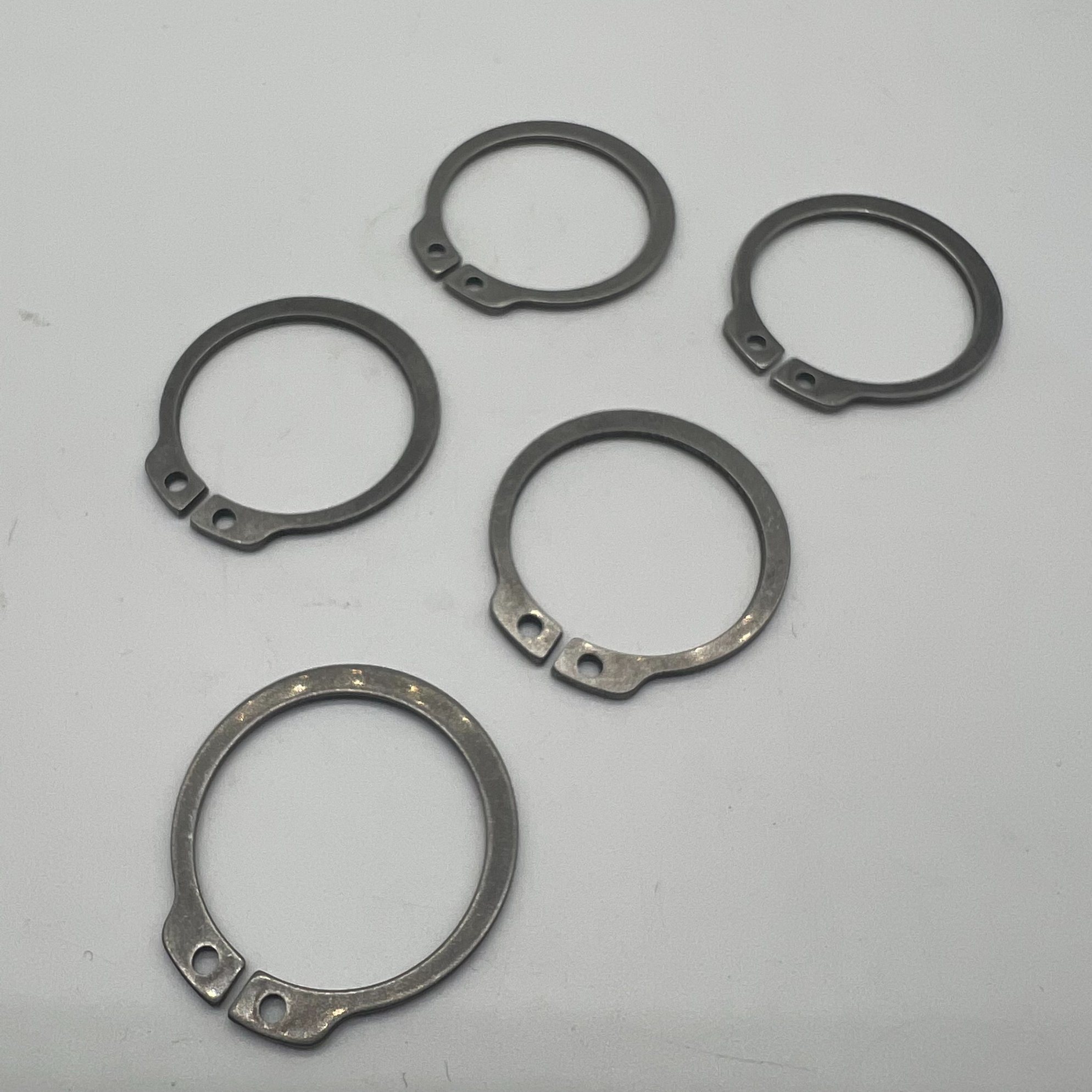 DIN471 Ss420 28mm External Circlip Retaining Ring Snap Ring