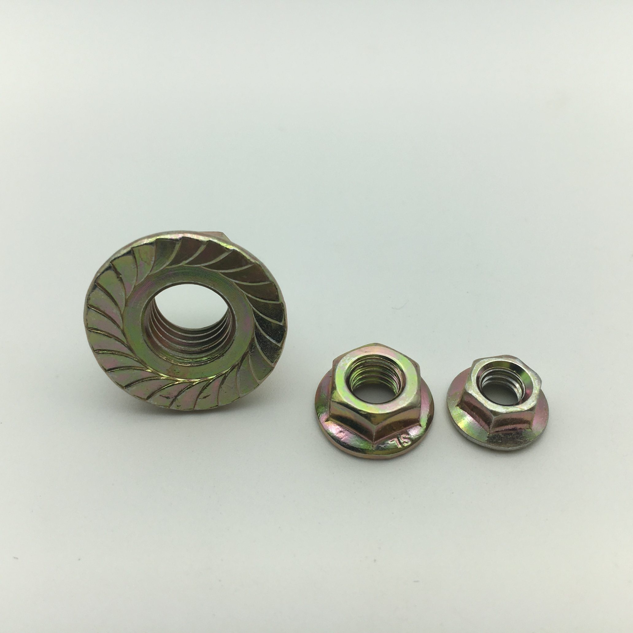 Serrated Flange Nut DIN6923 Hex Nut Flanged