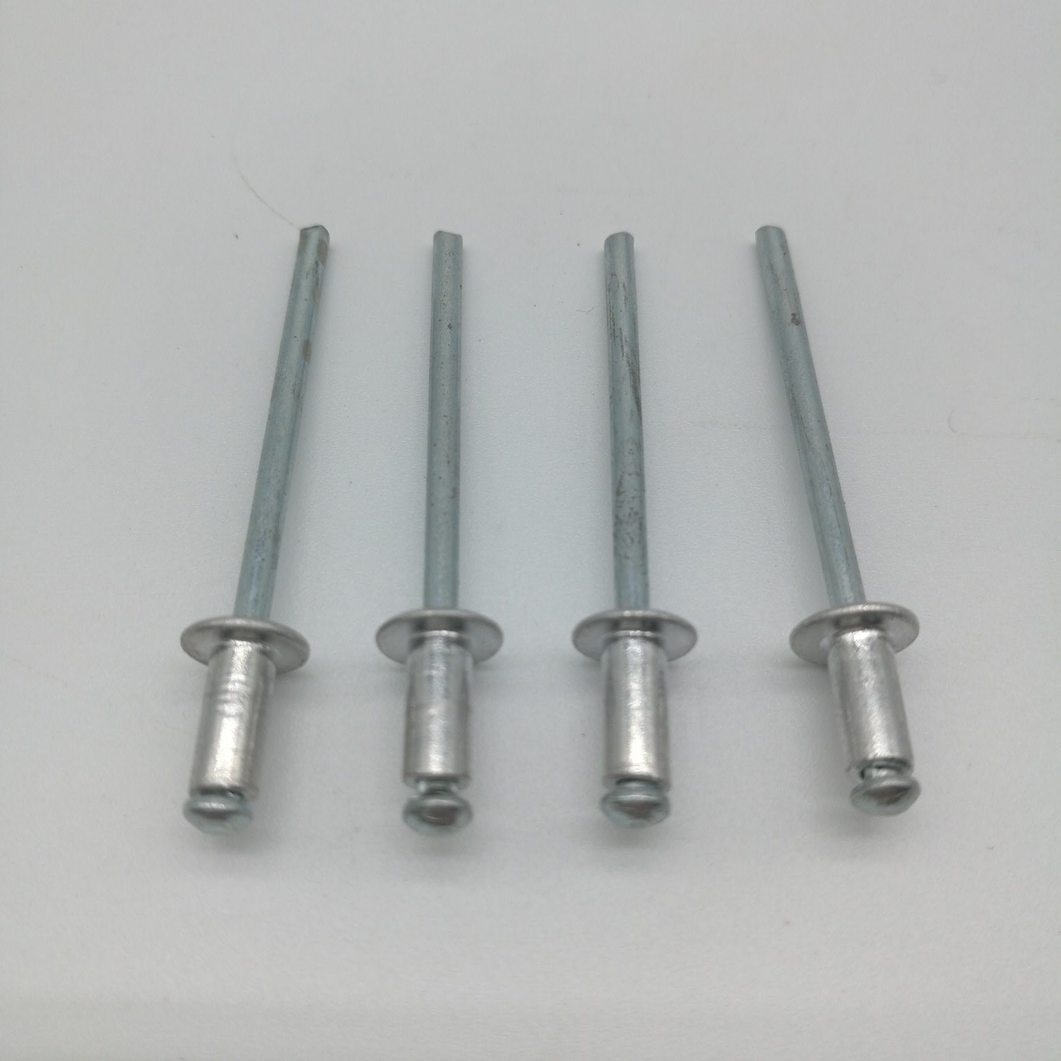 Steel Zinc Pop Rivet Blind Rivet Knurling