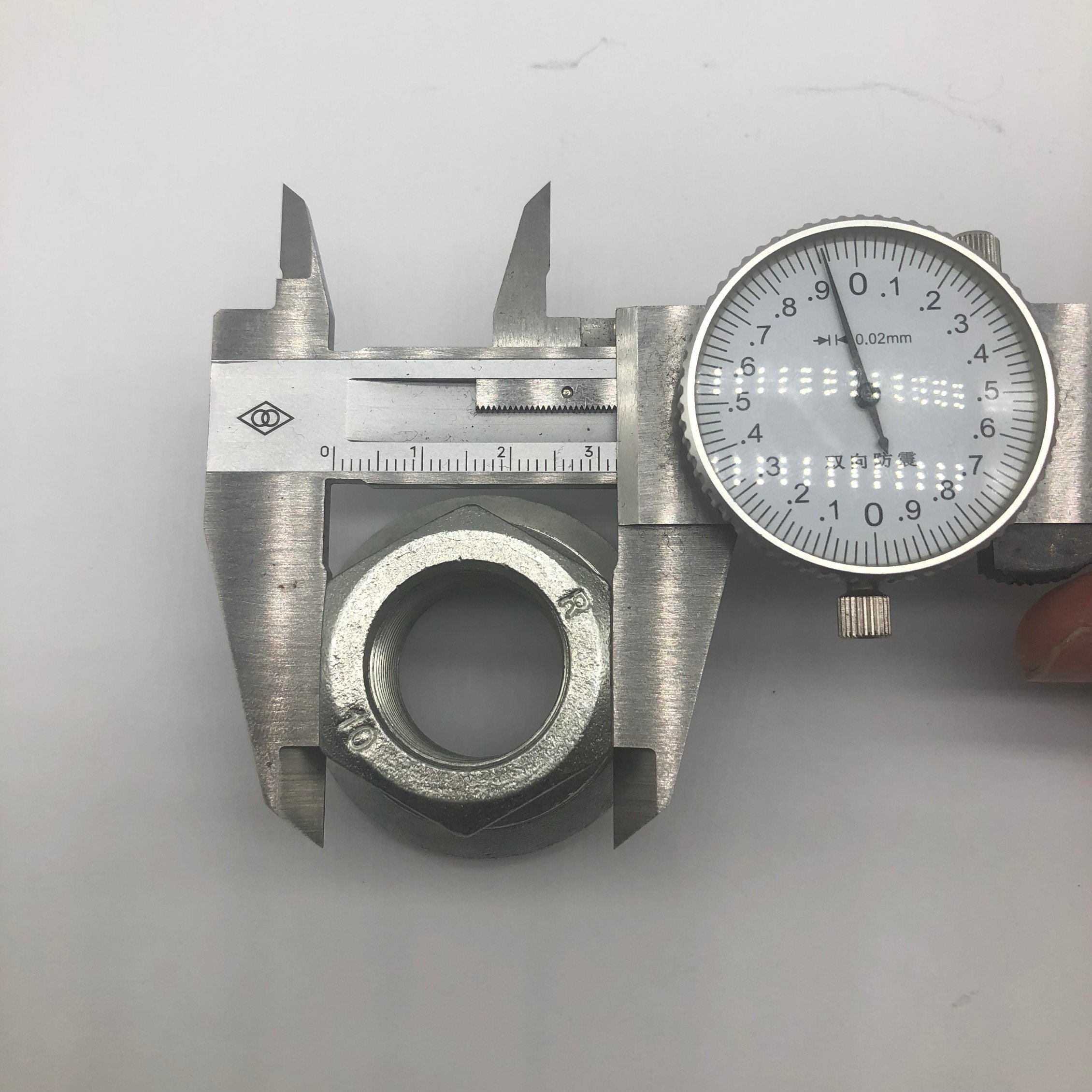 Zinc Plated Wheel Nut M22X1.5 Wheel Hub Nut