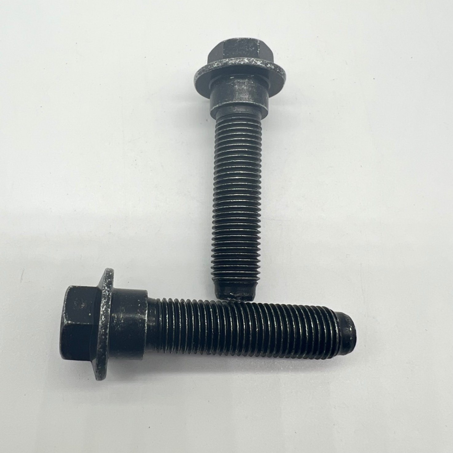 Seat Belt Bolt 7/16-20unf Class 8.8 Black Zinc