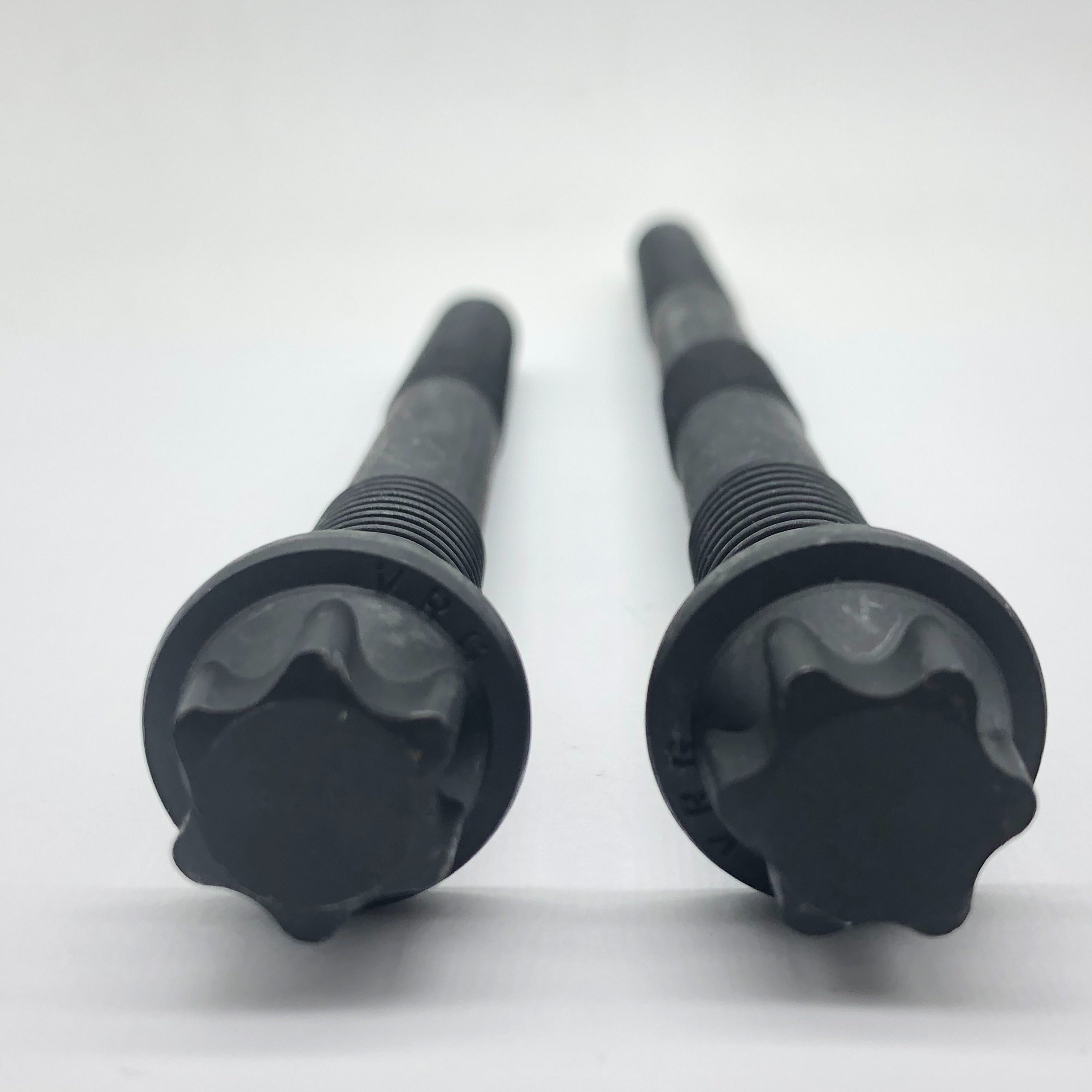 Cylinder Head Bolt M15X2X259.5 Torx Cl12.9