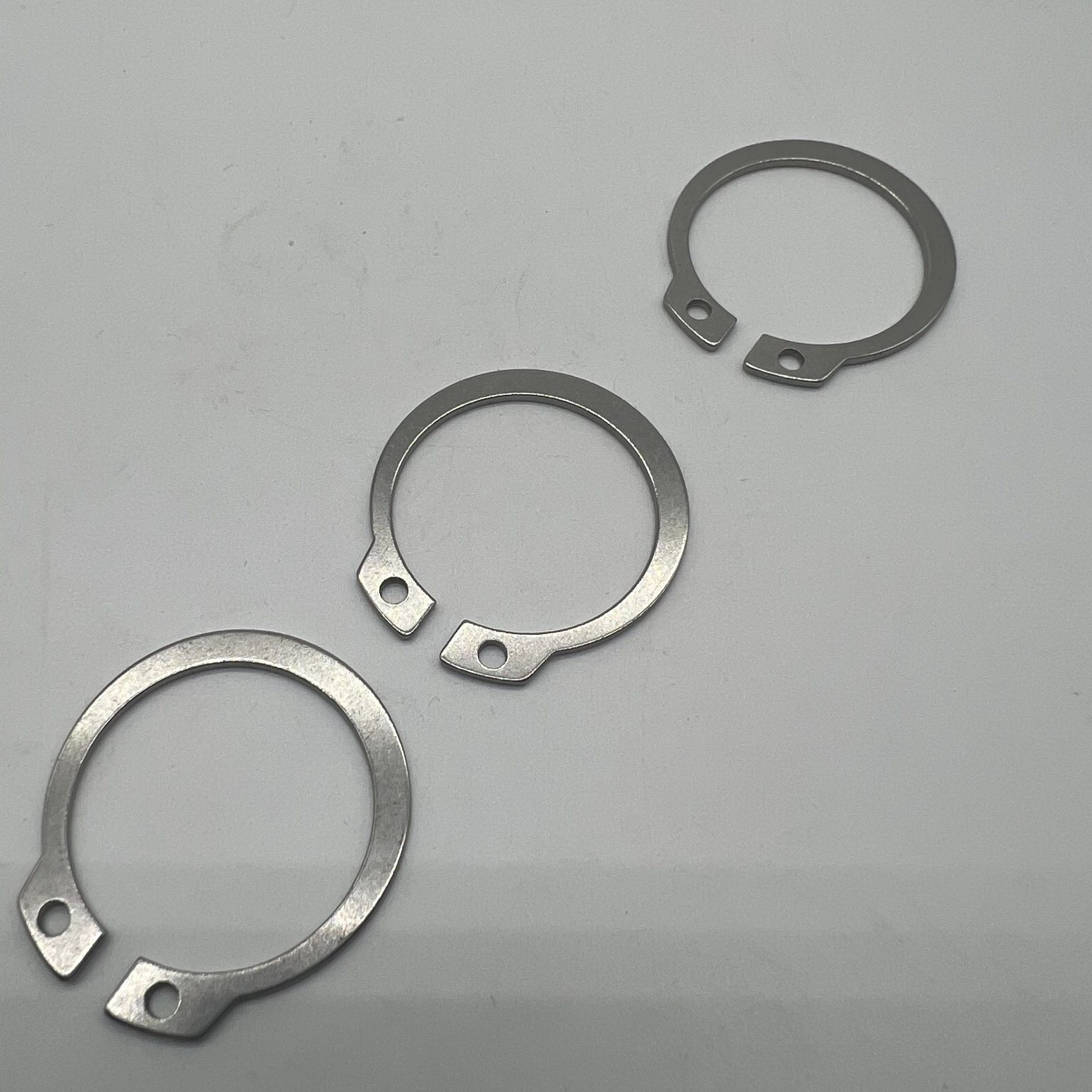 DIN471 SS304 28mm External Circlip Retaining Ring Snap Ring