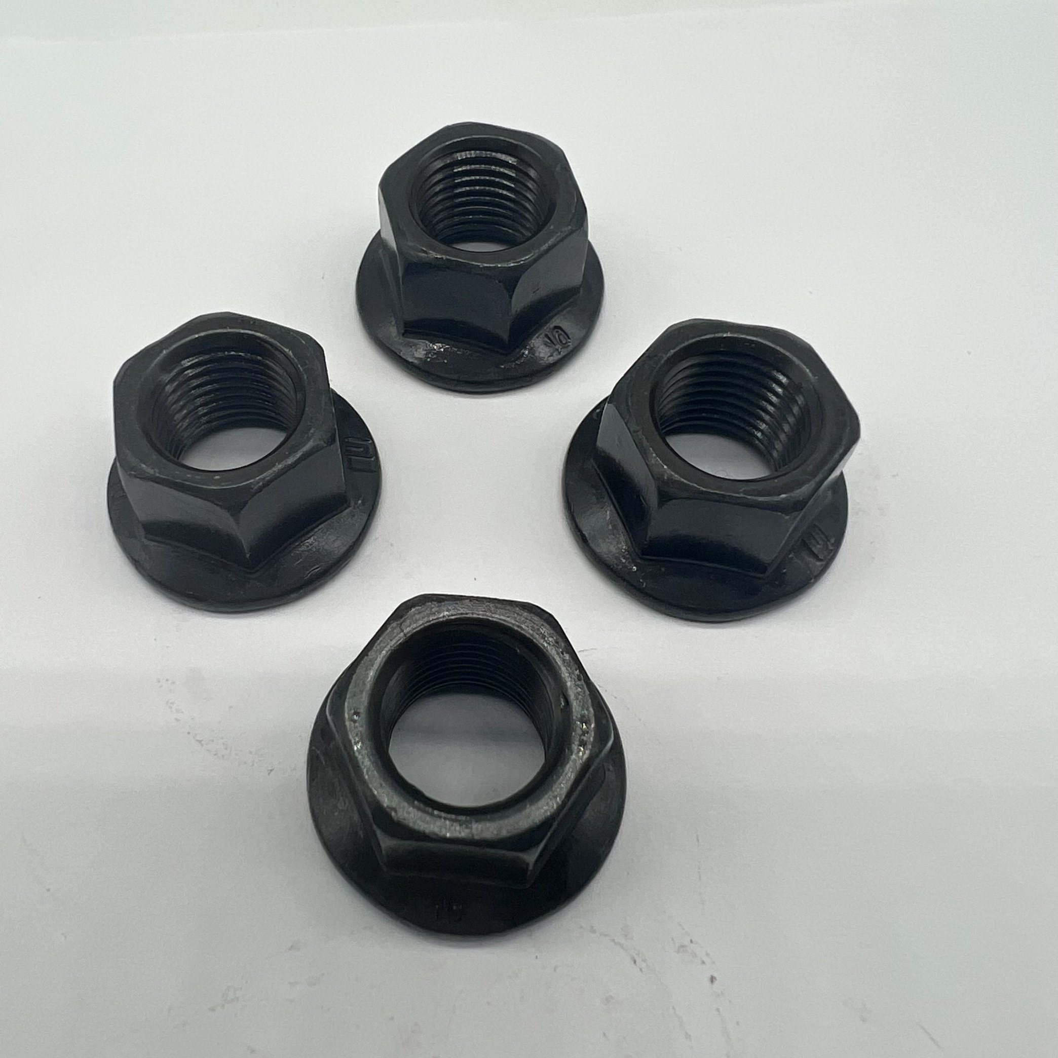 DIN74361 B M14X1.5 Flange Wheel Nut