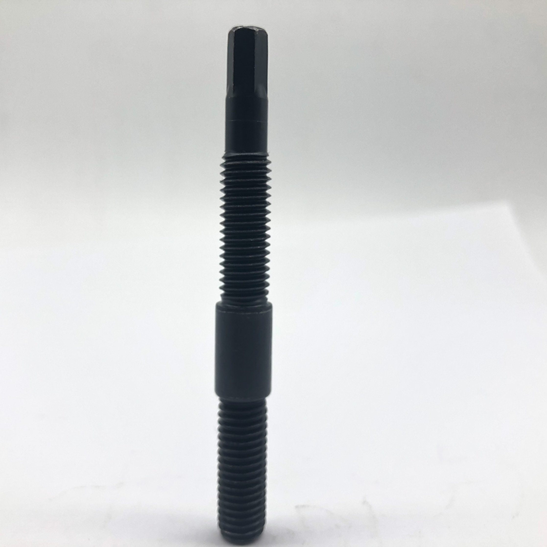 Hex Head Stud M8X1.25 for Ford Auto Parts Class 8.8