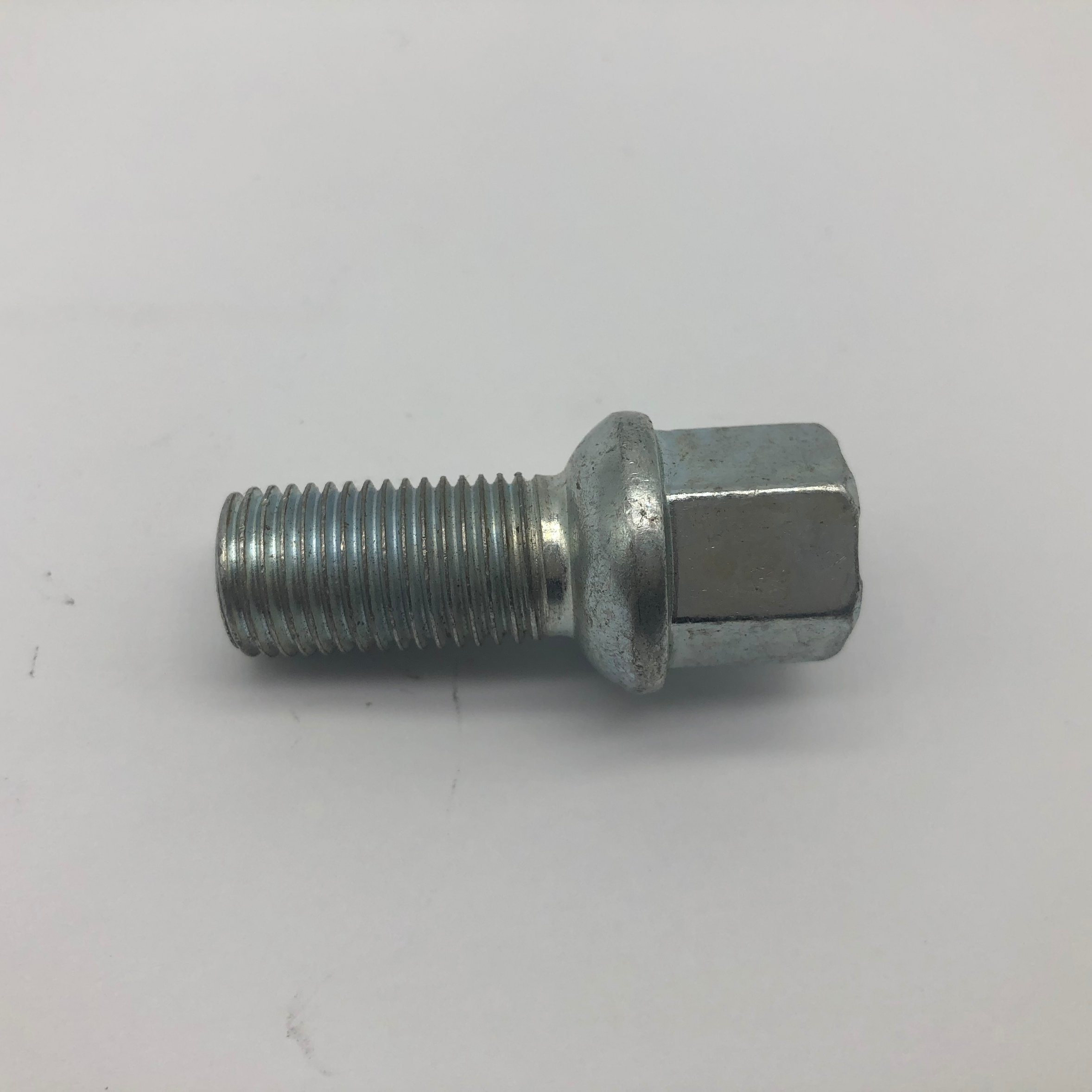 Wheel Hub Bolt Wheel Bolt for Suzuki
