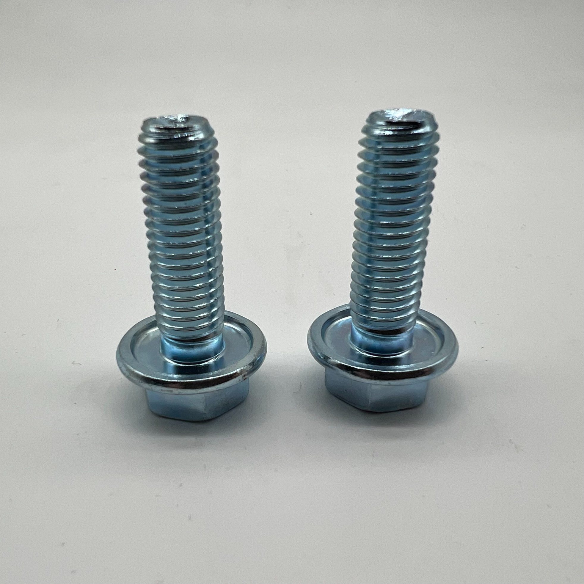 DIN6921 Hex Flange Bolt M10X30 for Silos with Rubber Washer