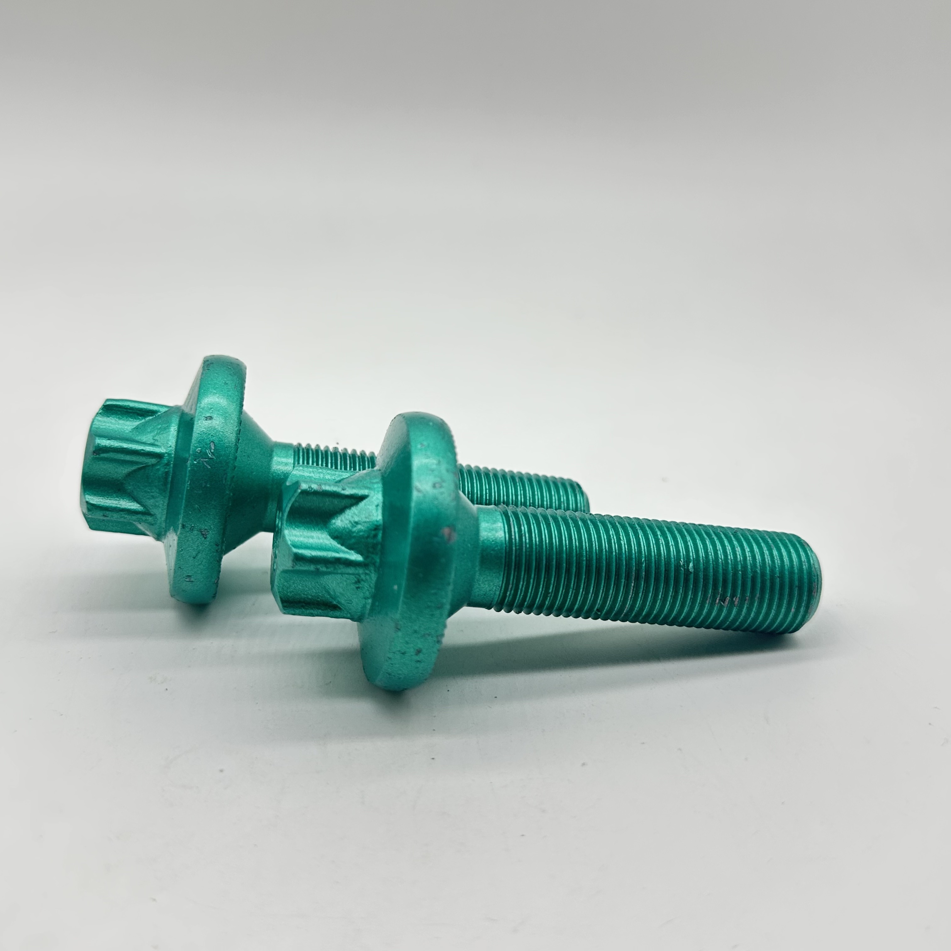 BOLT Zinc Flake Coating M16x1.5x59 Torx Head Bolt 10.9