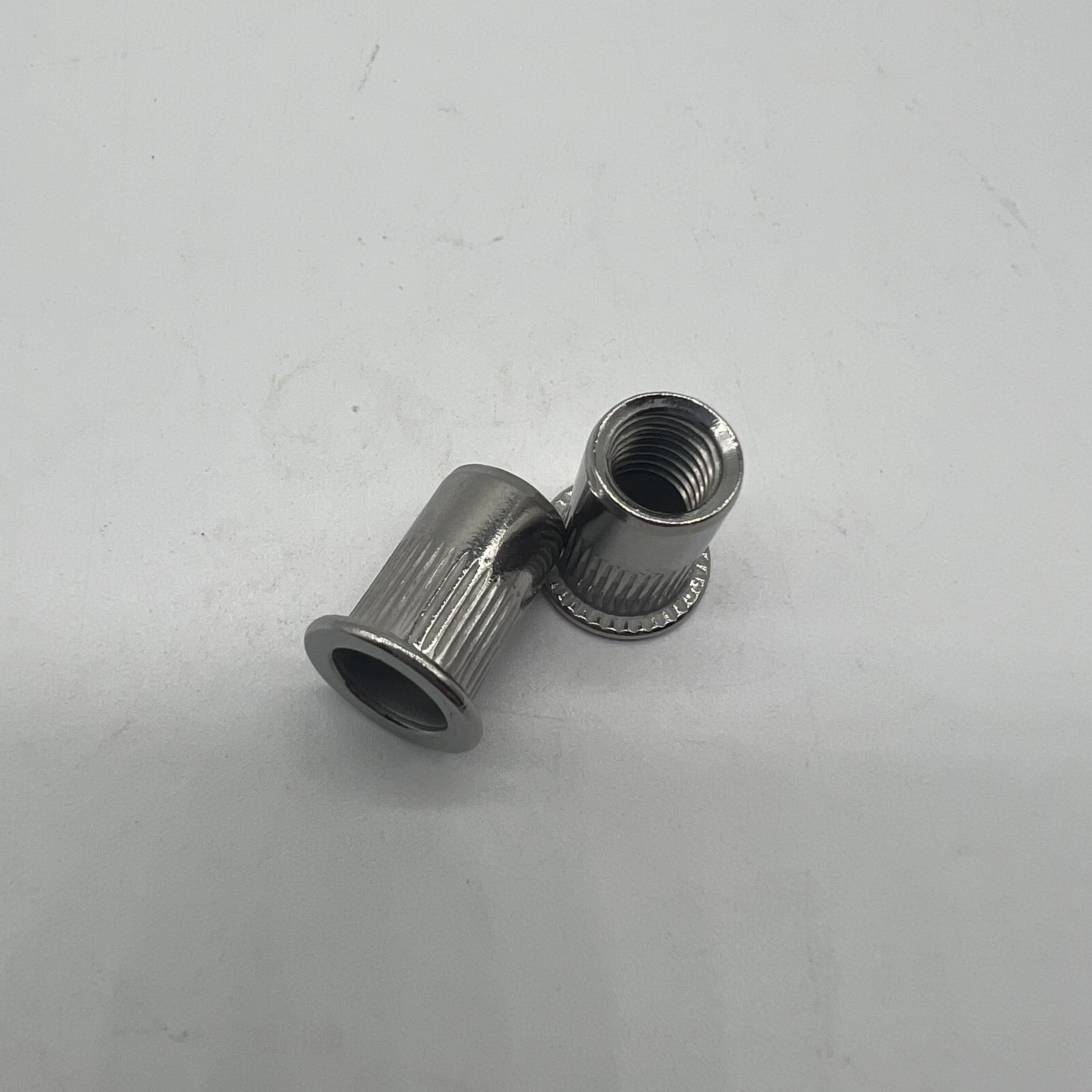 SS304 Rivet Nut M8 Stainless Steel Reduce Head Kunrled Body