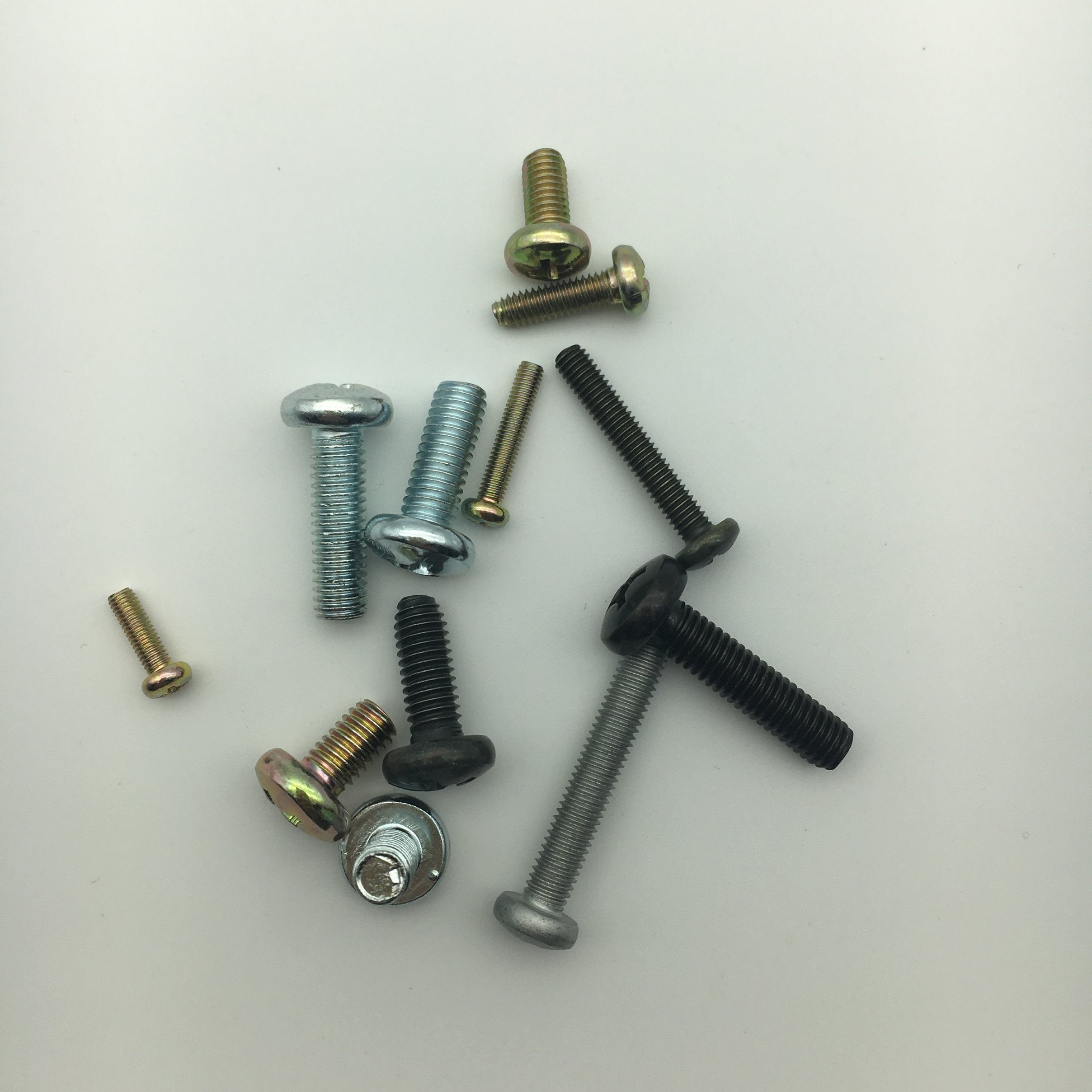 DIN7985 Slotted Phillip Head Machine Screw