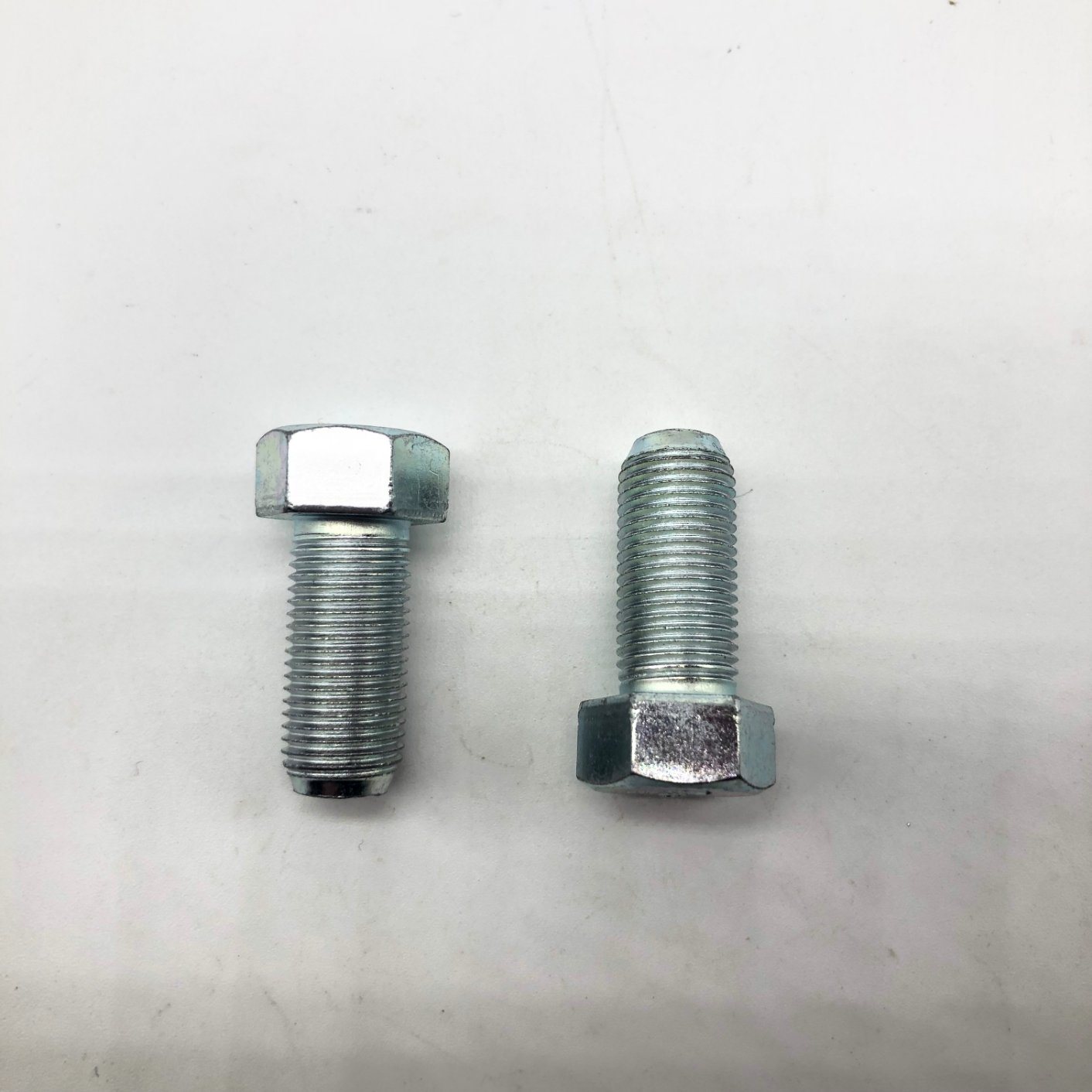 Hex Bolt M10X1X22 Alloy Steel Hex Cap Screw
