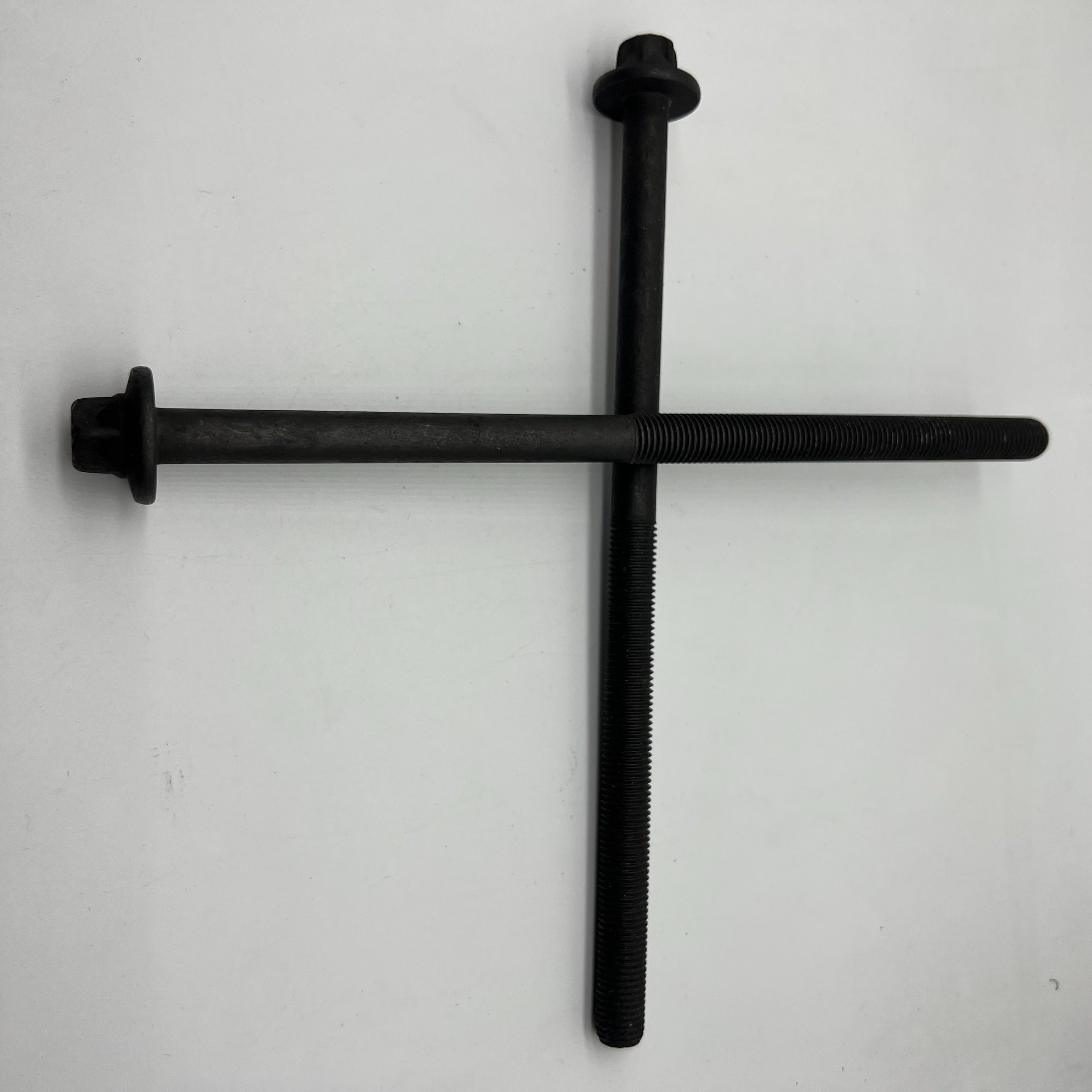 Cylinder Head Bolt M12X1.5X226 Torx Head
